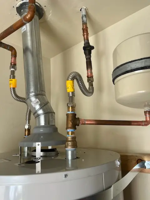 Water heater installation and plumbing repair in Tanglewood